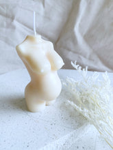 Load image into Gallery viewer, Pregnant belly candle
